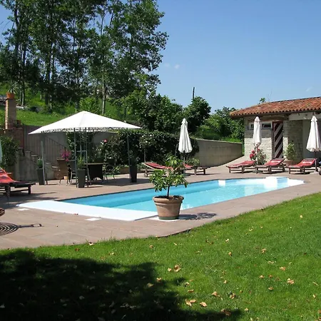 Mansion In Langhe With Pool And Winery Charm 바스티아몬도비