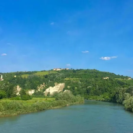 Mansion In Langhe With Pool And Winery Charm *