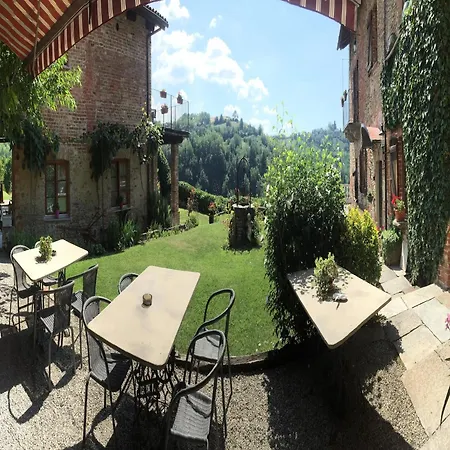 Mansion In Langhe With Pool And Winery Charm 펜션 바스티아몬도비